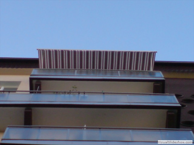 markiza-union-na-balkon-1